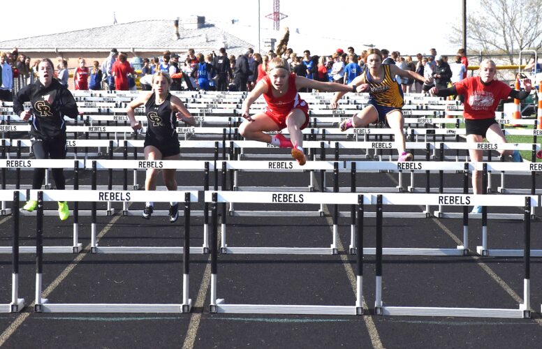 COUNTY MIDDLE SCHOOL TRACK News, Sports, Jobs The Review