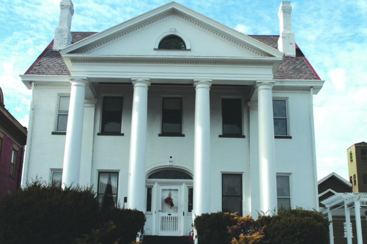 Wellsville Community Foundation to host Christmas Tour of Homes News